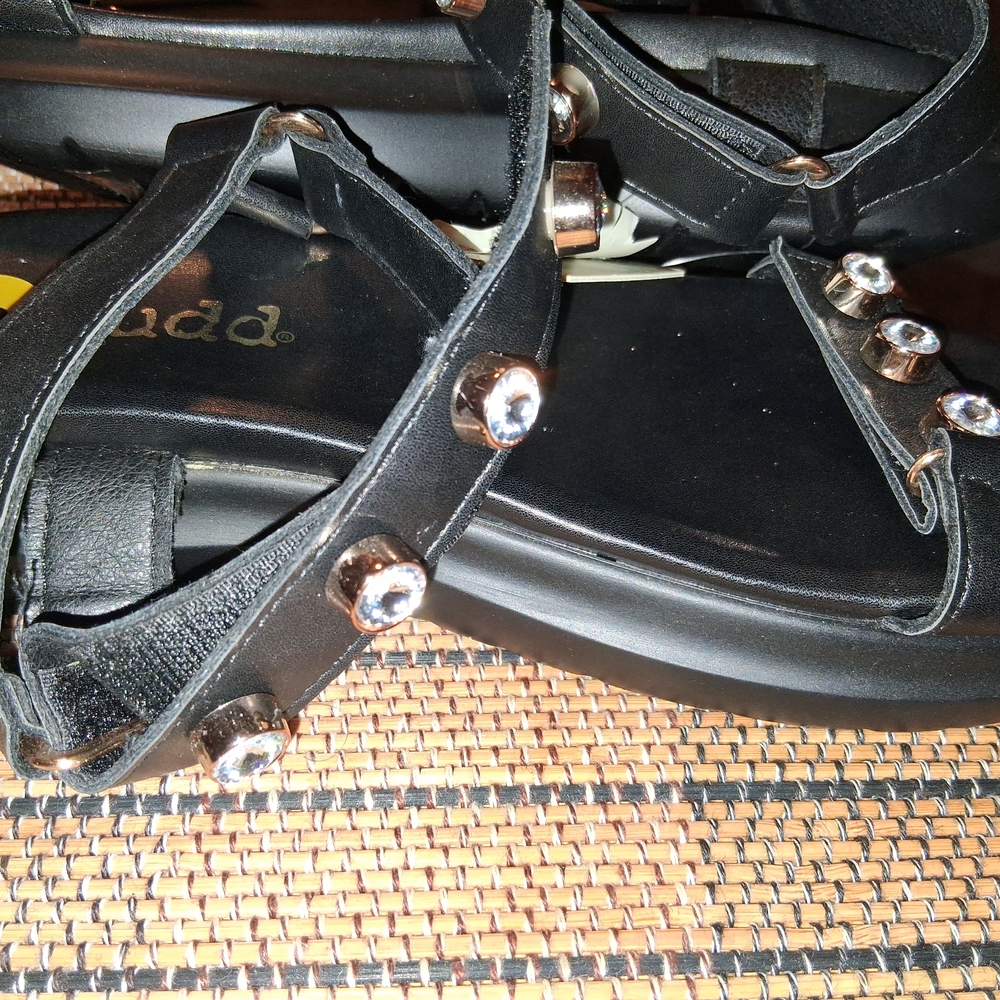 Mudd Black Jeweled Strap Sandals - Picture 2 of 4